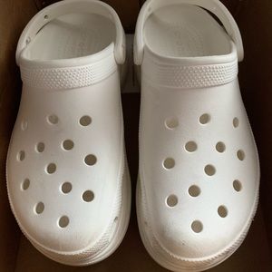 Crocs Platform size 10